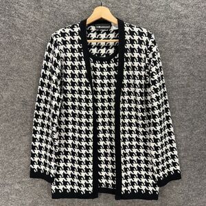 Sag Harbor Top Women L Large Black Geometric Long Sleeve Cotton Round Neck